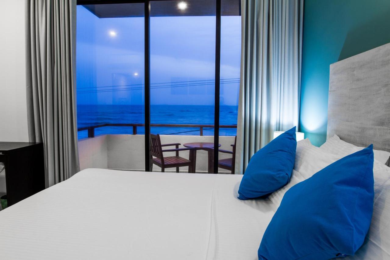Lazy Koala (Adults Only) Hotell Hikkaduwa Exteriör bild