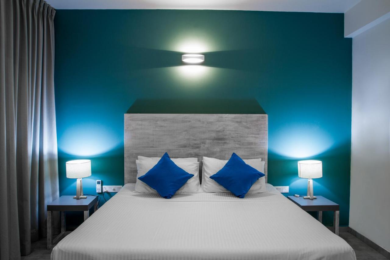 Lazy Koala (Adults Only) Hotell Hikkaduwa Exteriör bild